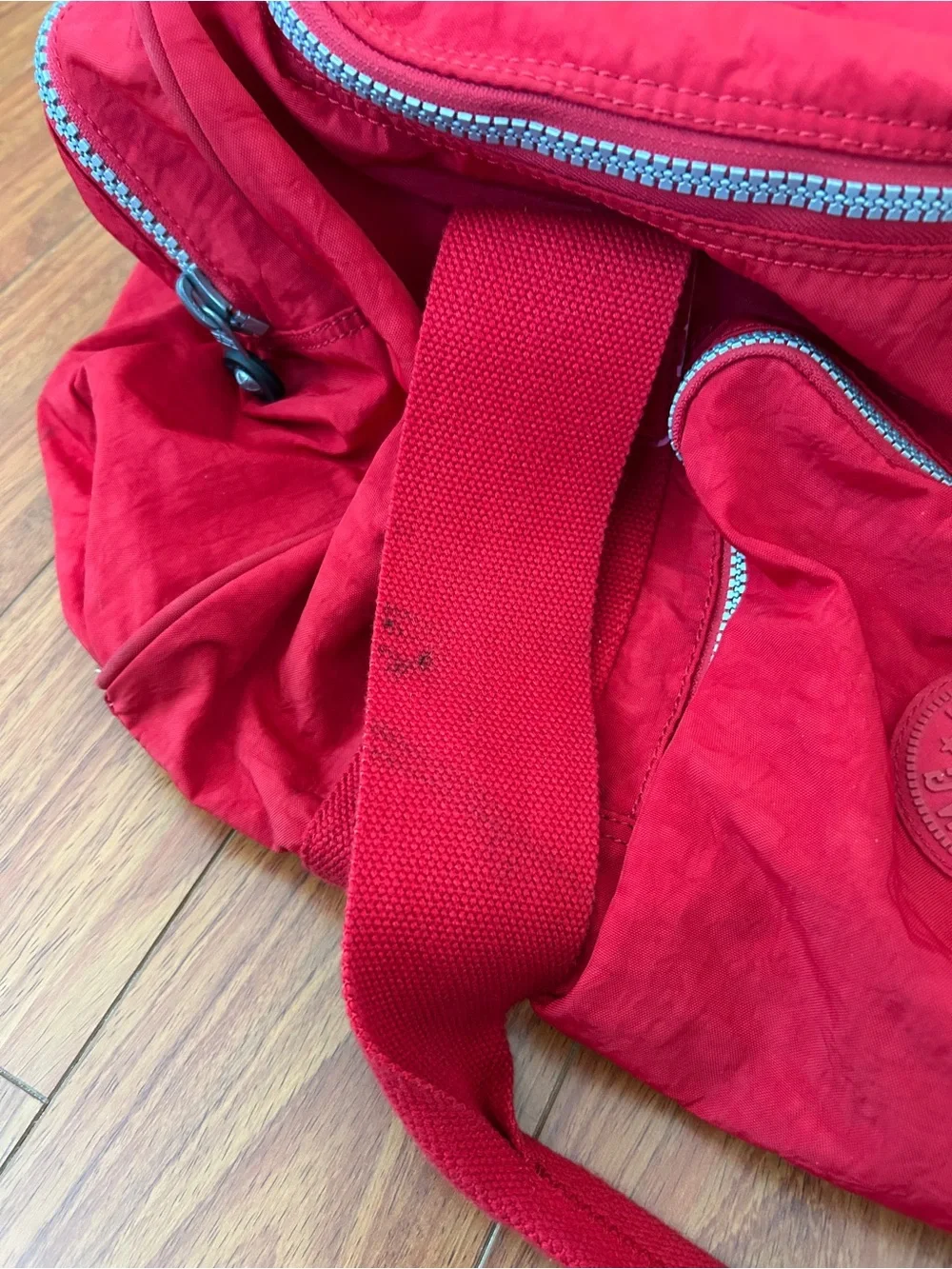 Kipling no holes